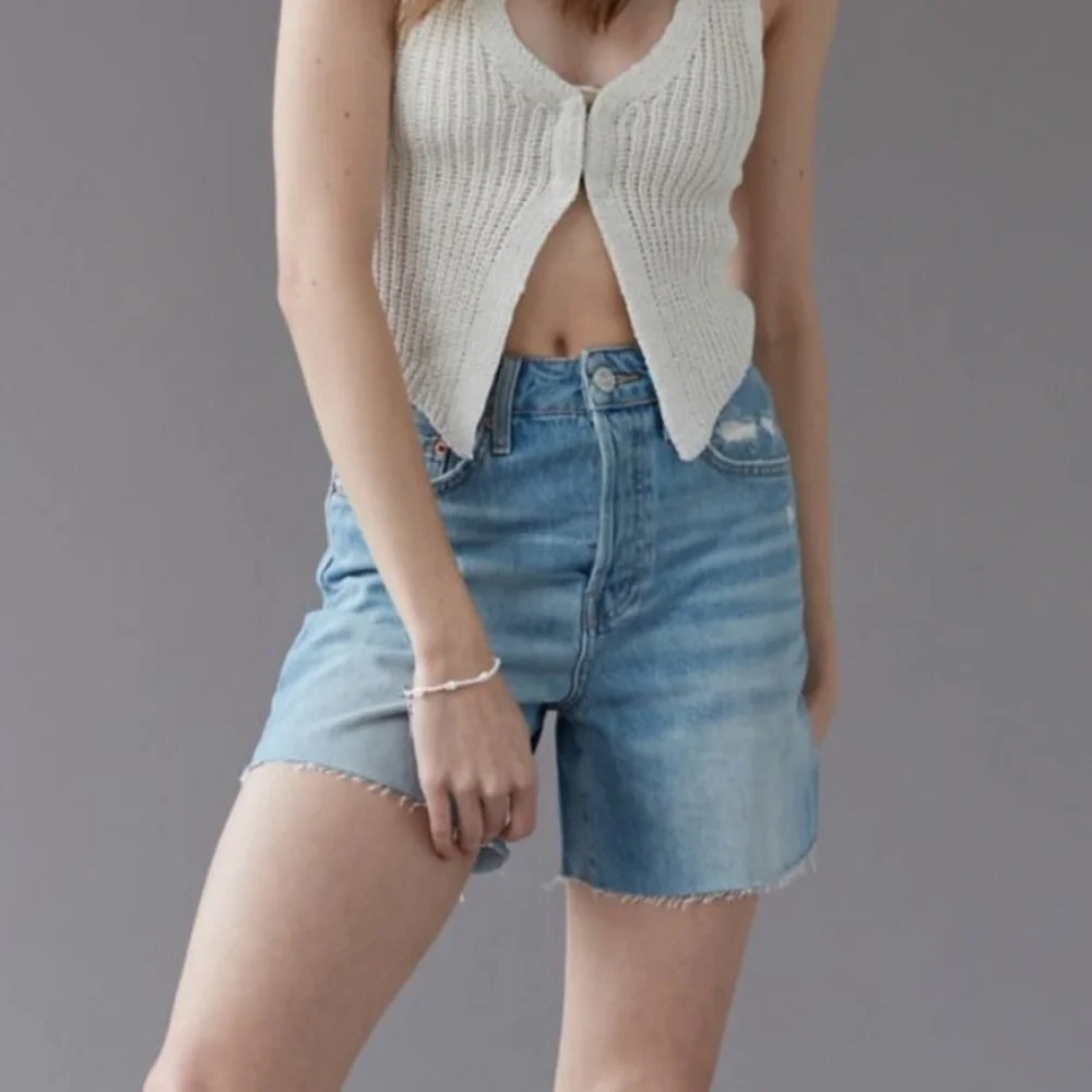NWT UO ‘90s Long Denim Shorts